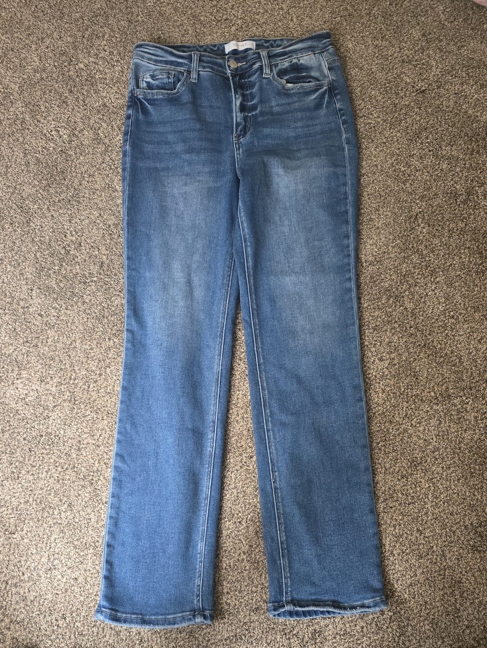 VERVET  Medium Wash Straight-Leg Jeans